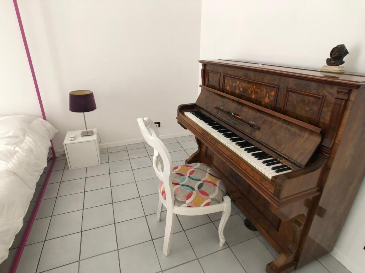 Vicool Apartments - Centro Storico Napoli Экстерьер фото