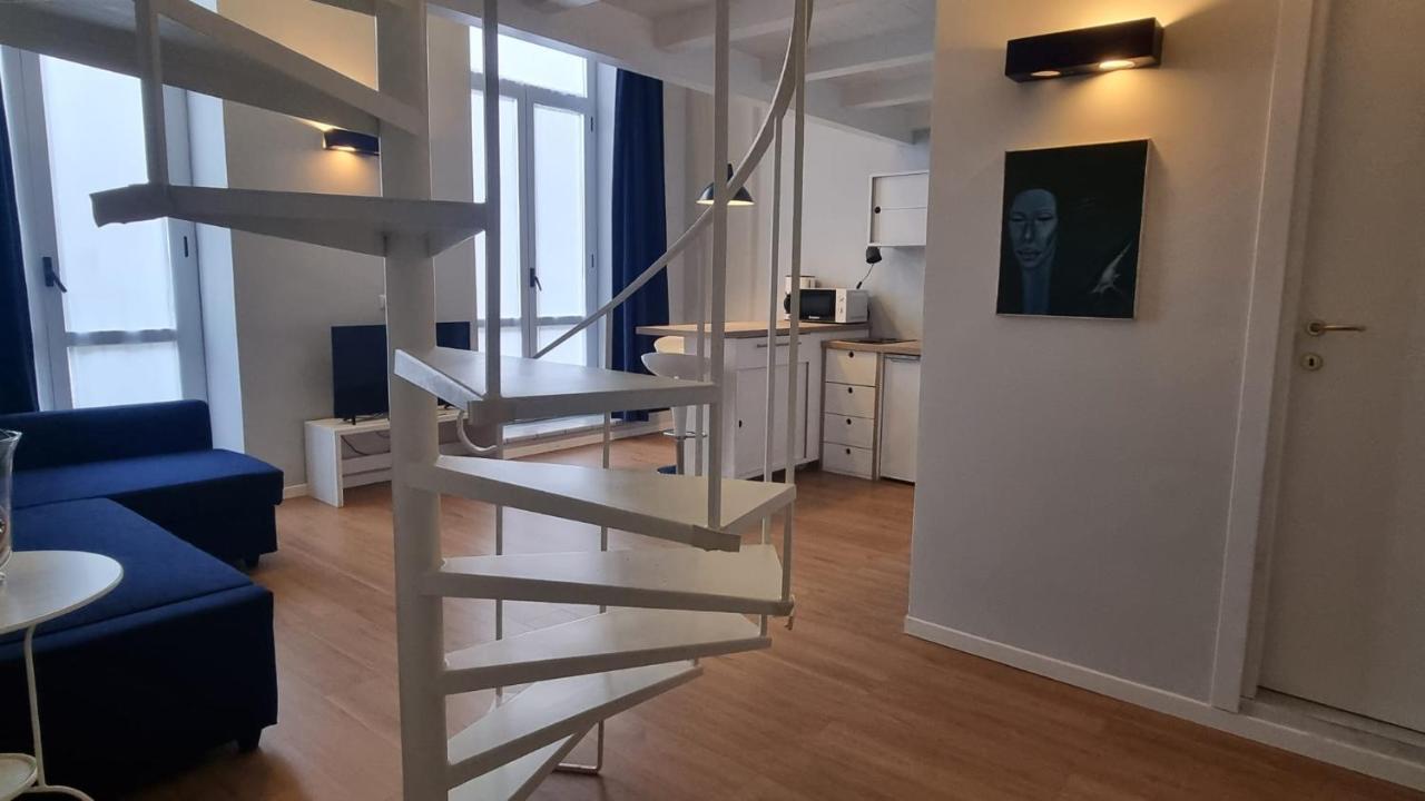 Vicool Apartments - Centro Storico Napoli Экстерьер фото