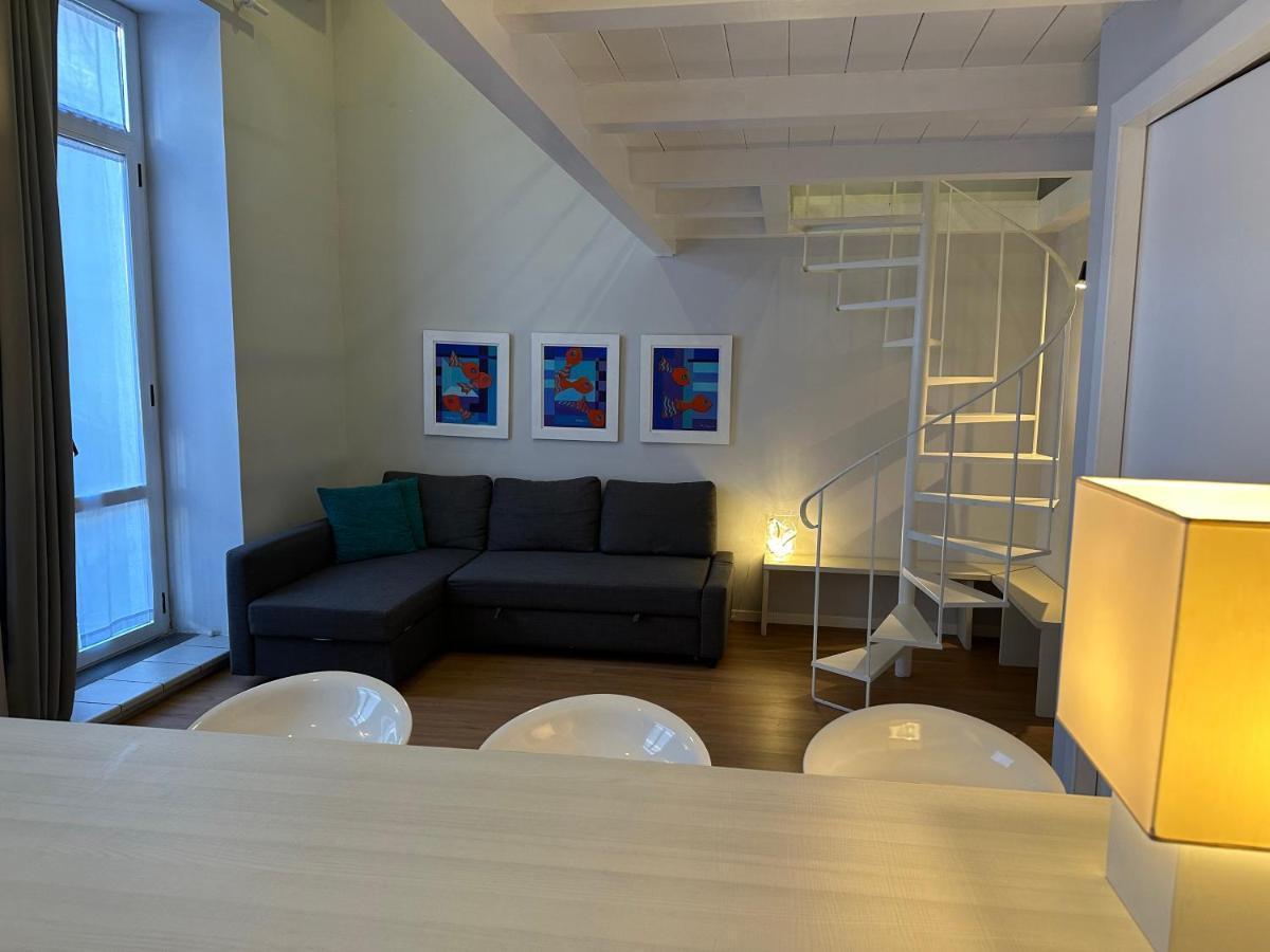 Vicool Apartments - Centro Storico Napoli Экстерьер фото