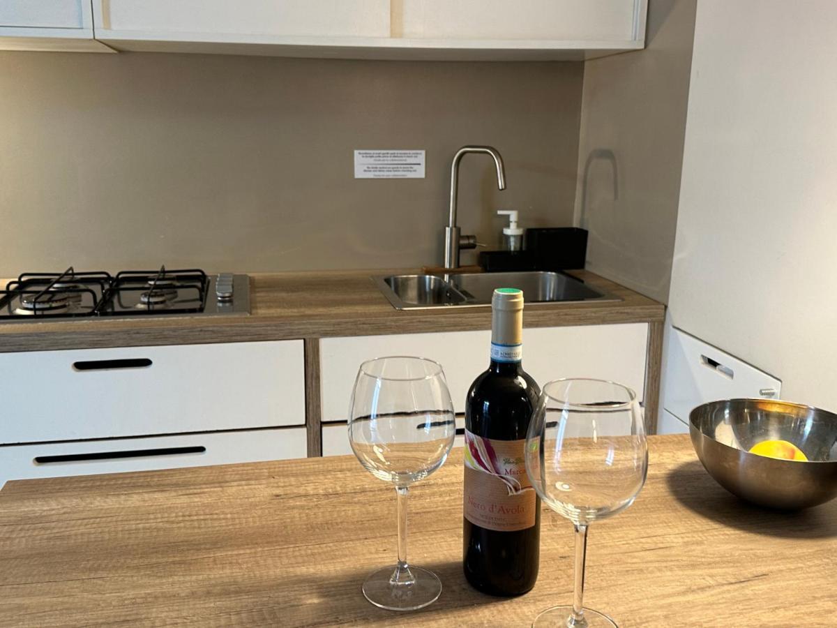 Vicool Apartments - Centro Storico Napoli Экстерьер фото